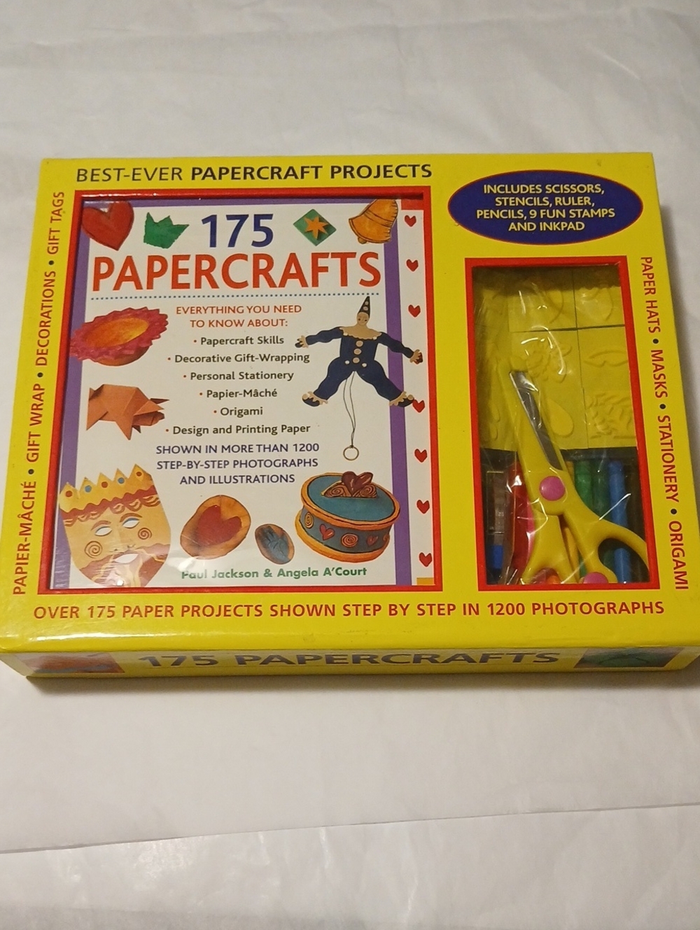 🍊3/$15🍊Papercrafts Kit